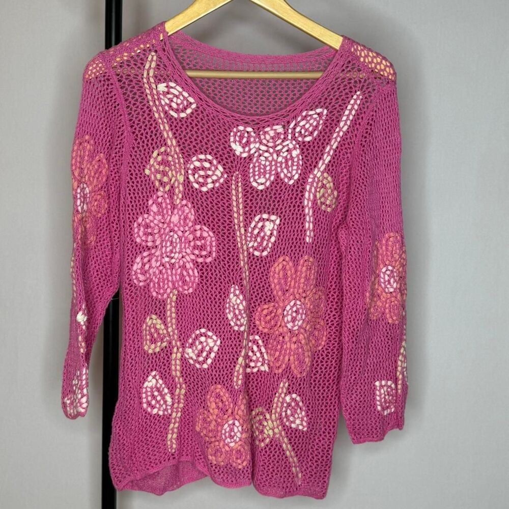Pink floral embroidered knit crochet top